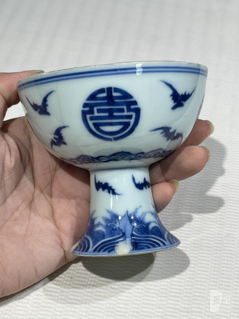 明、清 青花、矾红瓷器一组三件 - 图2